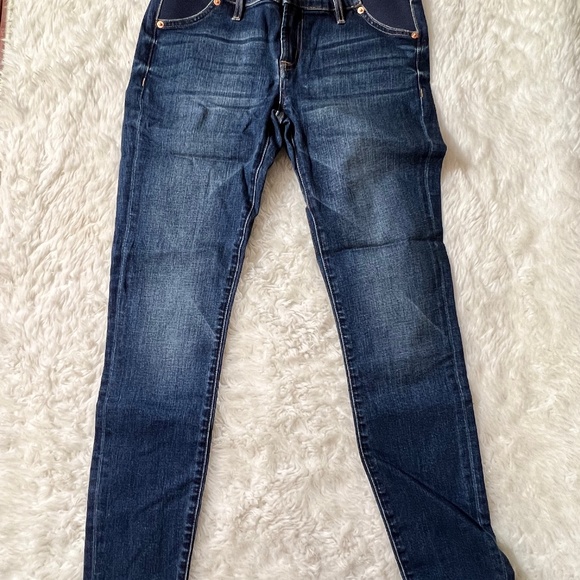 Ingrid & Isabel Under Belly Maternity Jeans - Picture 2 of 7